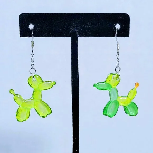 🆕 MBM Balloon Animals Green Dog Dangle Earrings - Picture 3 of 10